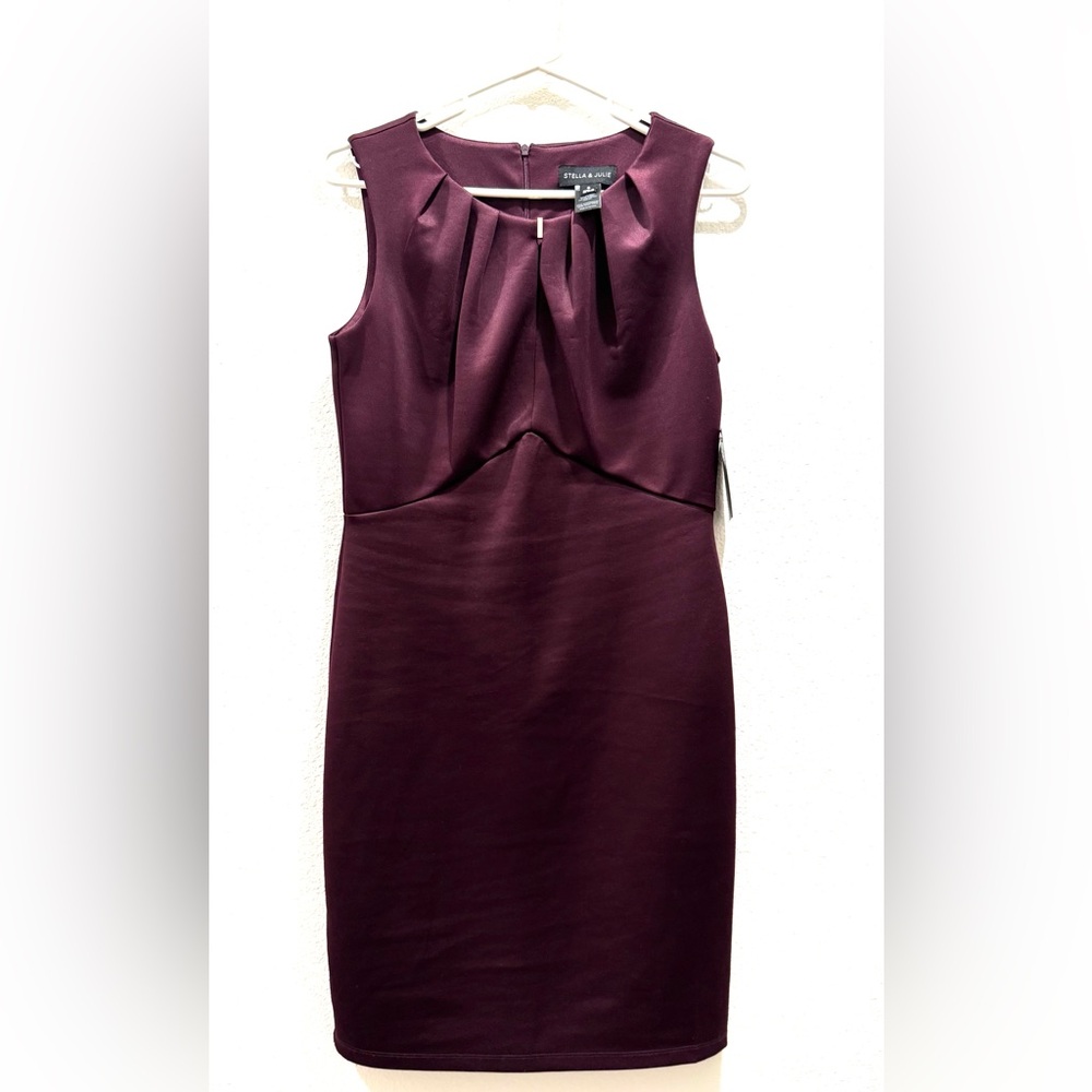 Women's Purple Sleeveless Top